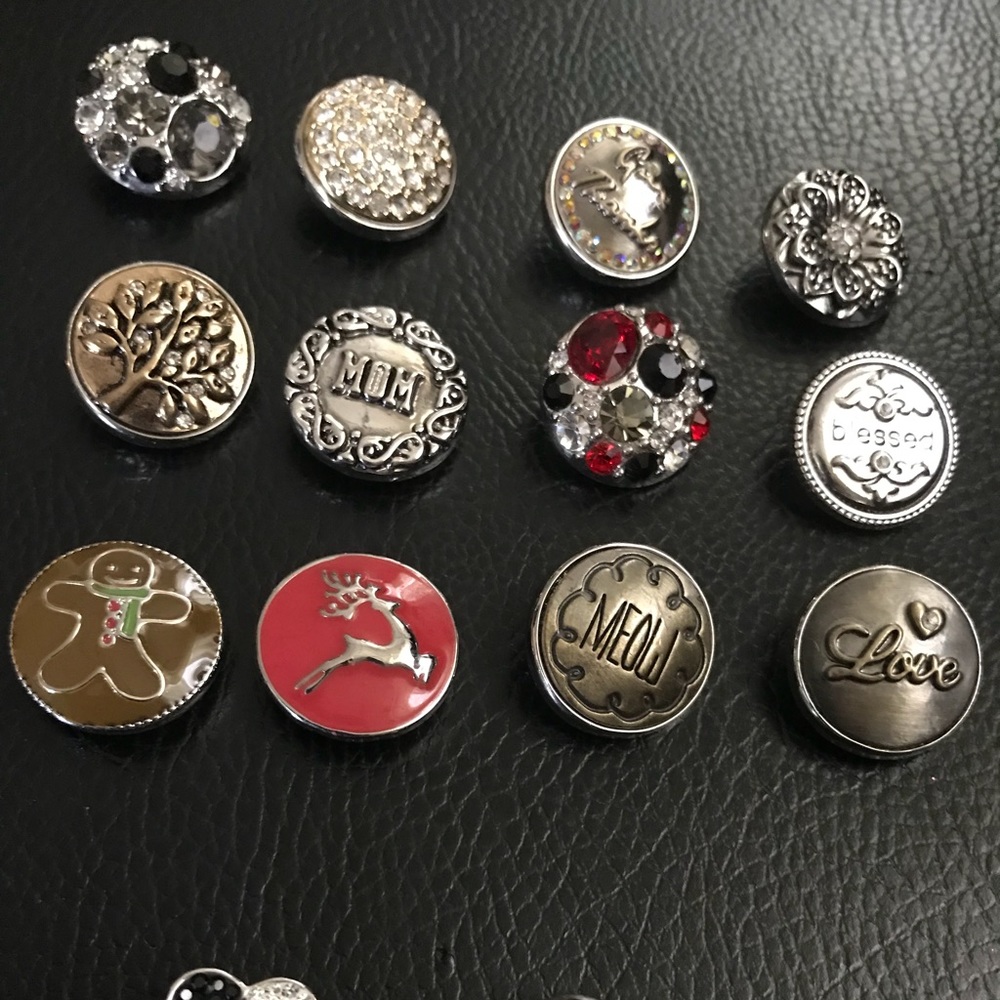 Magnolia and Vine snaps